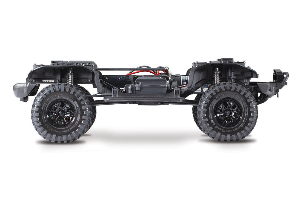 Traxxas TRX-4 2021 Ford Bronco 4x4 RTR crawler with detailed exterior and off-road tires, ready for adventure.