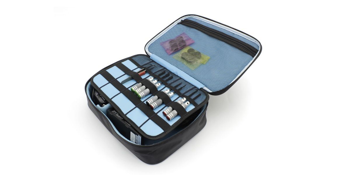 Kyosho Mini-Z Bag for RC car parts, featuring compartments and carrying handle, designed for Mini-Z RC car enthusiasts.