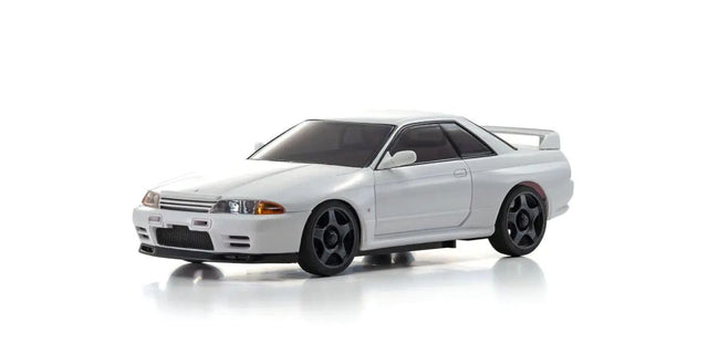 Kyosho Mini-Z ASC Nissan Skyline GT-R N1 Version R32 white RC car part, detailed close-up of the white Nissan Skyline model.